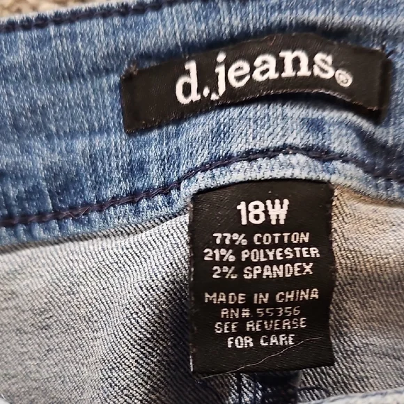 E6🔹️d. jeans Light Blue Skinny Jeans - Picture 2 of 4